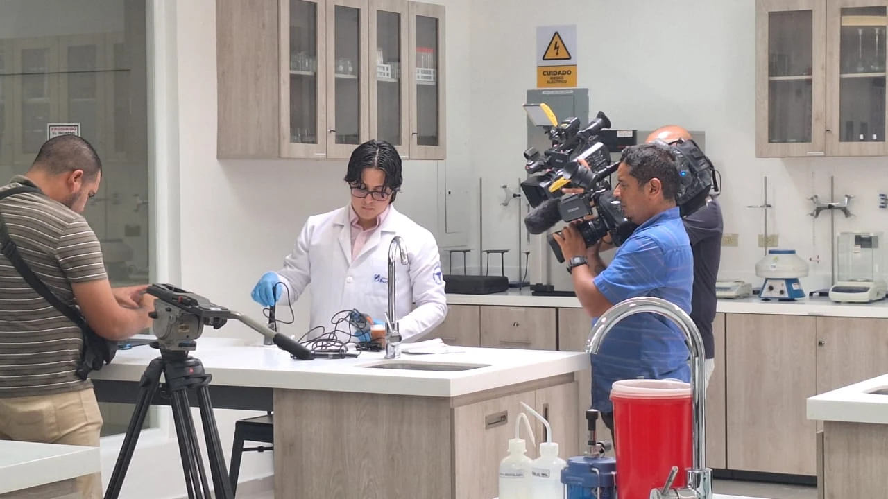 Medios en laboratorio